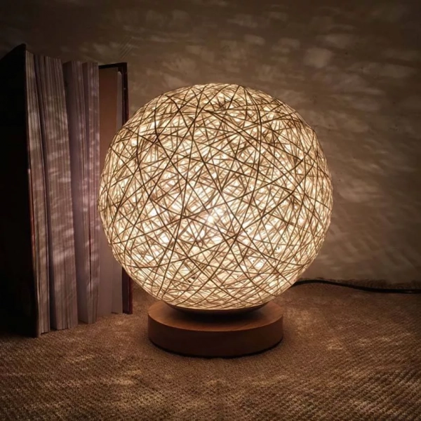 Đèn trang trí phòng ngủ đẹp, hiện đại GHO-291