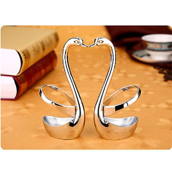 Bộ đồ muỗng nĩa bàn ăn kèm khay (giỏ) hình thiên nga cao cấp sang trọng - GD001